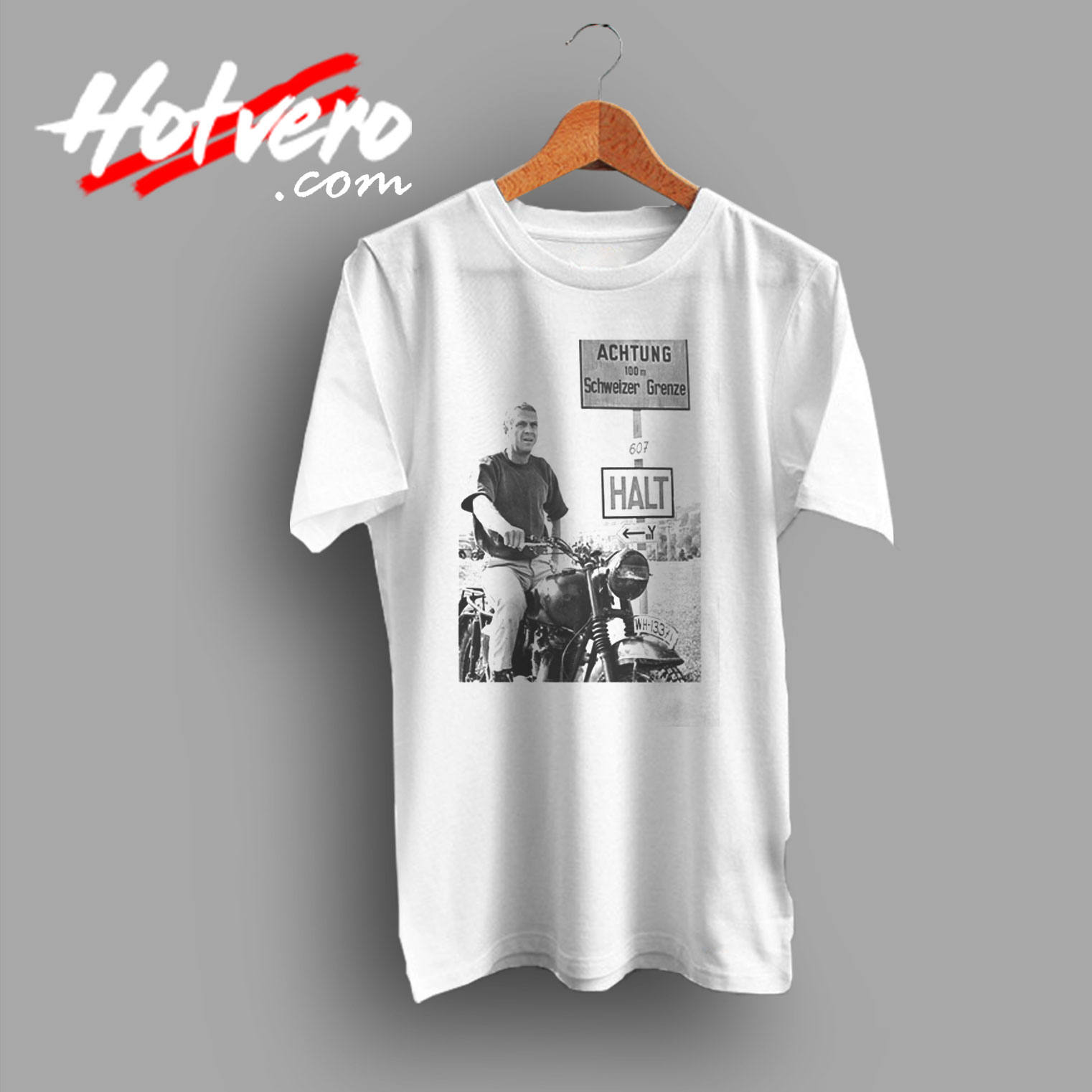 Steve McQueen The Great Escape Halt Photo T Shirt by Hotvero.com